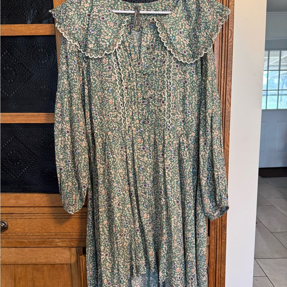 Anthropologie Green Floral Dress with Lace Detail